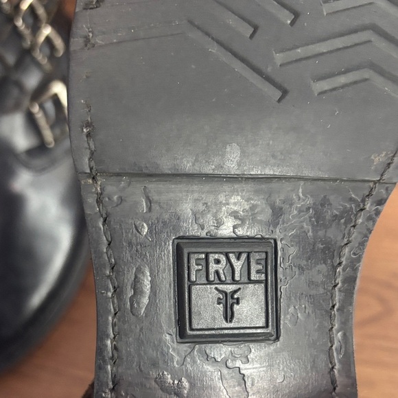 🔥🔥🔥Frye Black Leather Ankle Boots with Buckles Size: 7🔥🔥🔥 - Picture 2 of 15